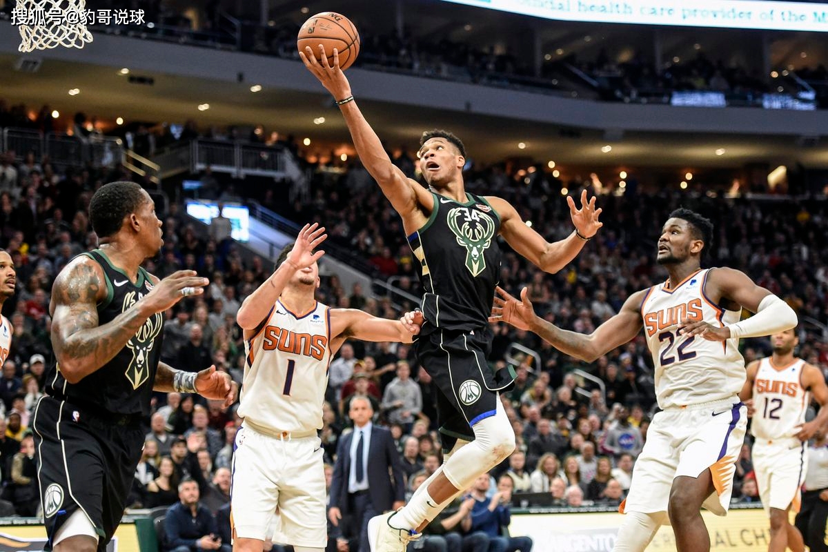 乐鱼娱乐 -关键时刻全明星赛焦点战，密尔沃基雄鹿官宣签约，目标明确，医务组通报恢复(今日2024全明星闪耀星夜谁将登顶篮球盛宴)