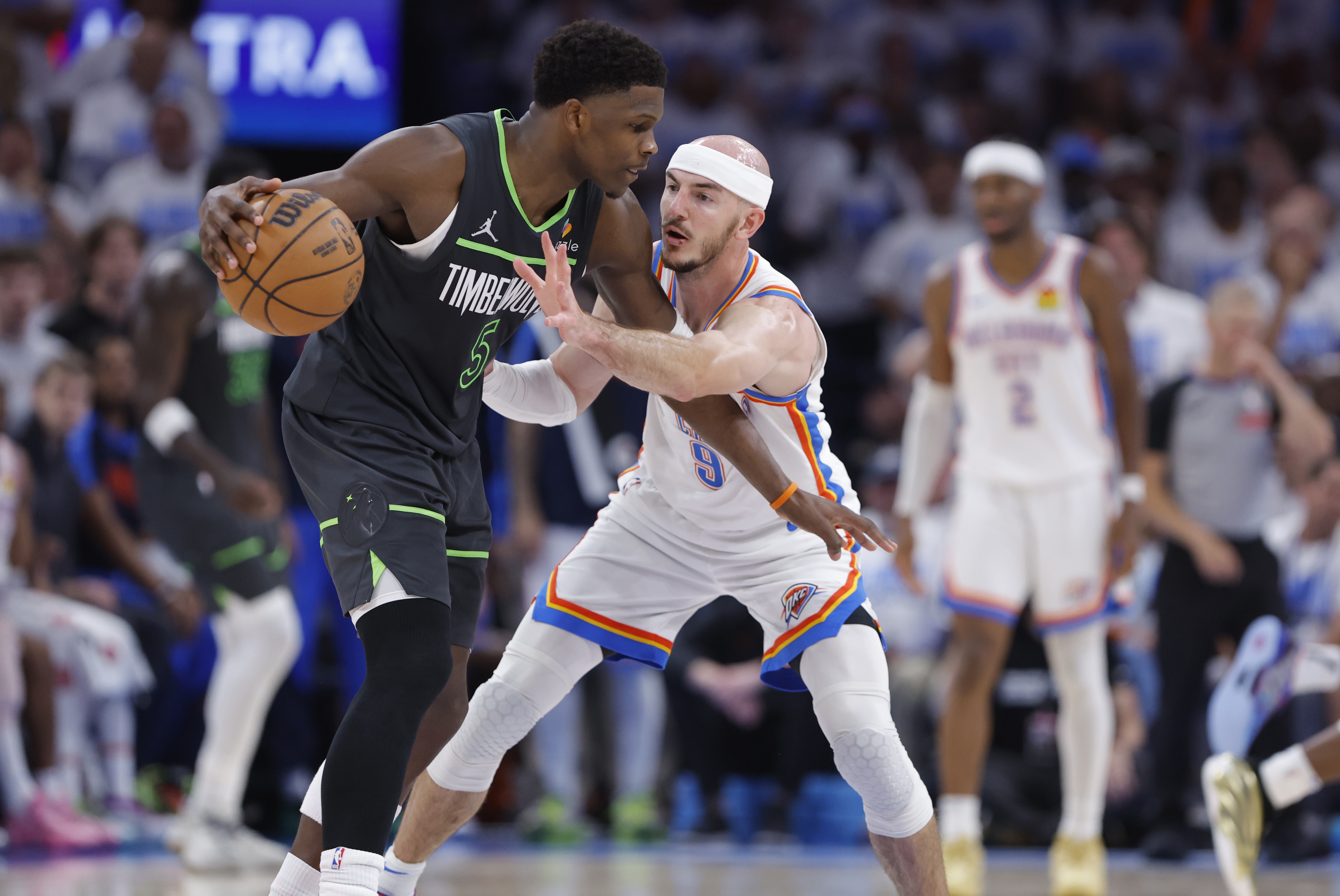 乐鱼娱乐体育 -冲刺阶段体能课后，圣安东尼奥马刺篮板制胜备战法国杯，底气十足，轮换策略成焦点的简单介绍