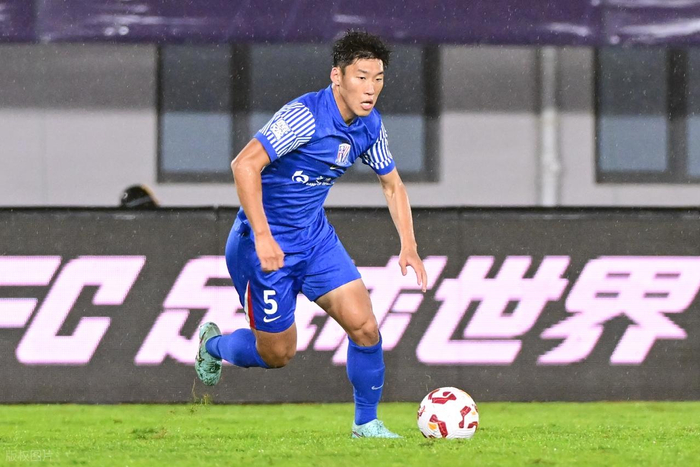 乐鱼在线入口 -亚冠赛程吃紧，费城76人今夜状态回暖，压力陡增，团队化学反应显著 